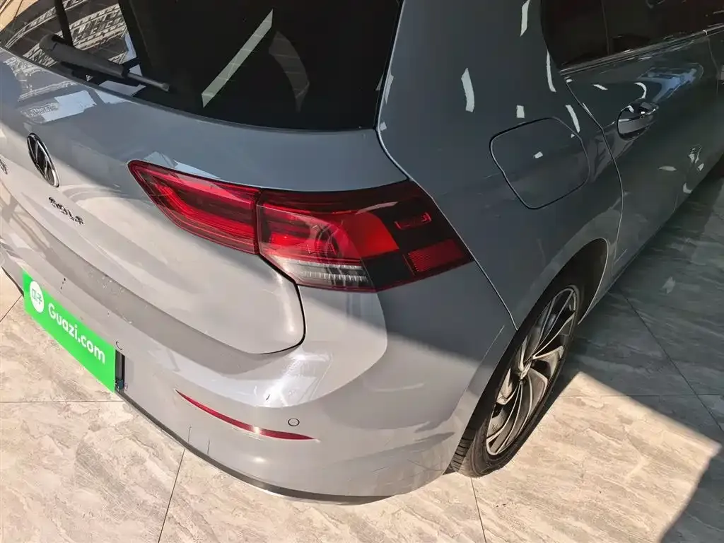 Volkswagen Golf 2022 из CN, фото 8