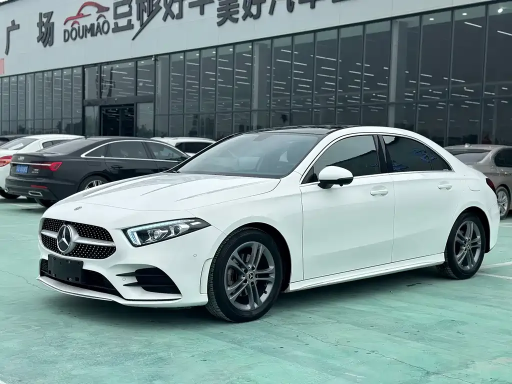 Mercedes-Benz A-Class 2021 из CN, фото 3