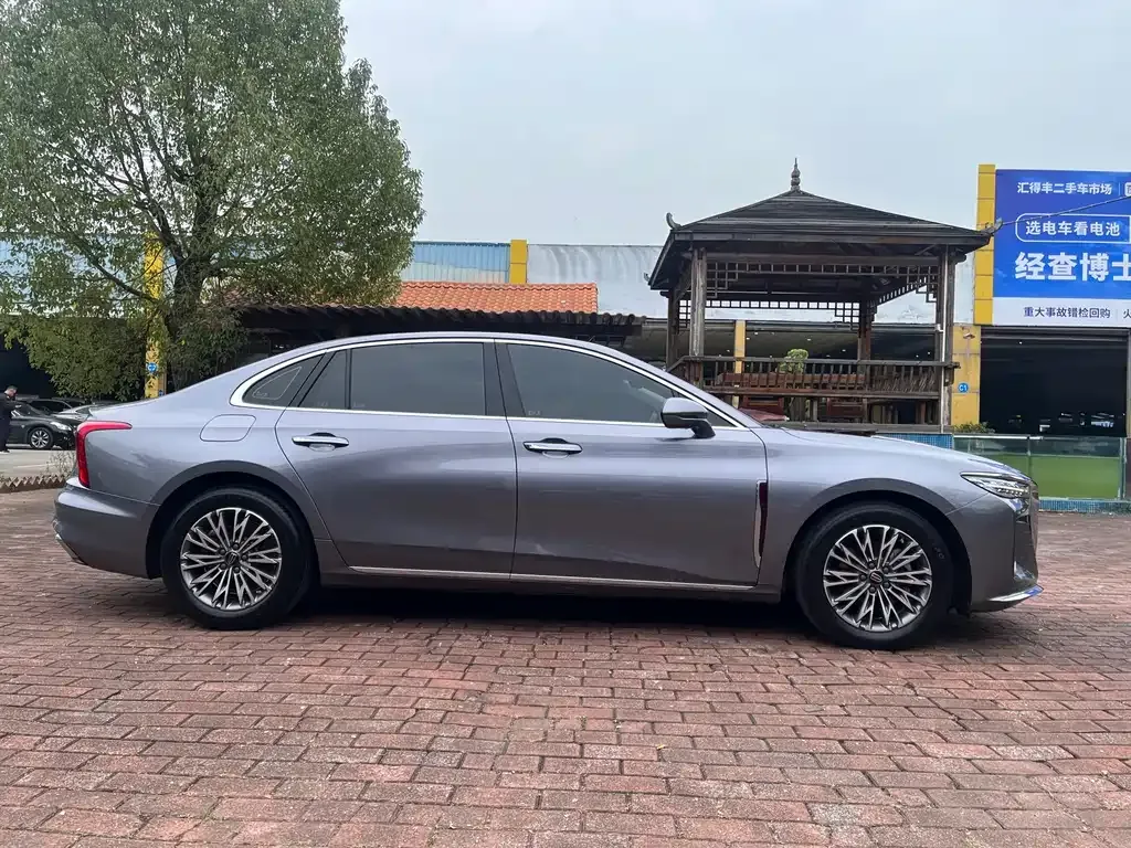 Hongqi H5 2024 из CN, фото 4