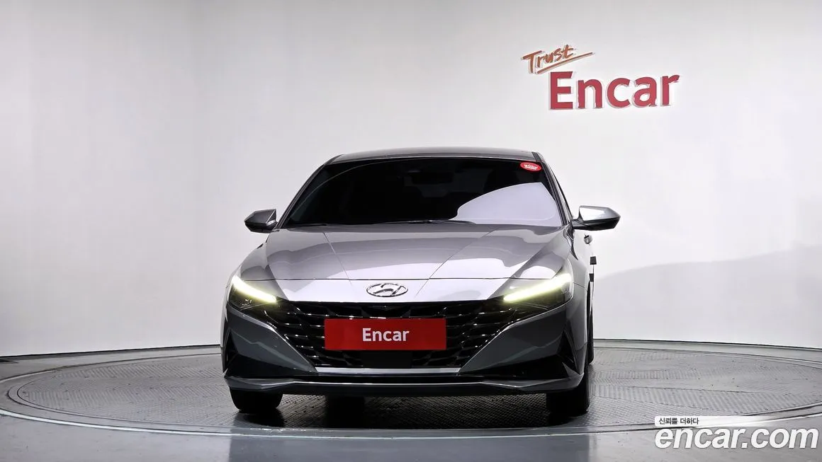 Hyundai AVANTE — фото 3