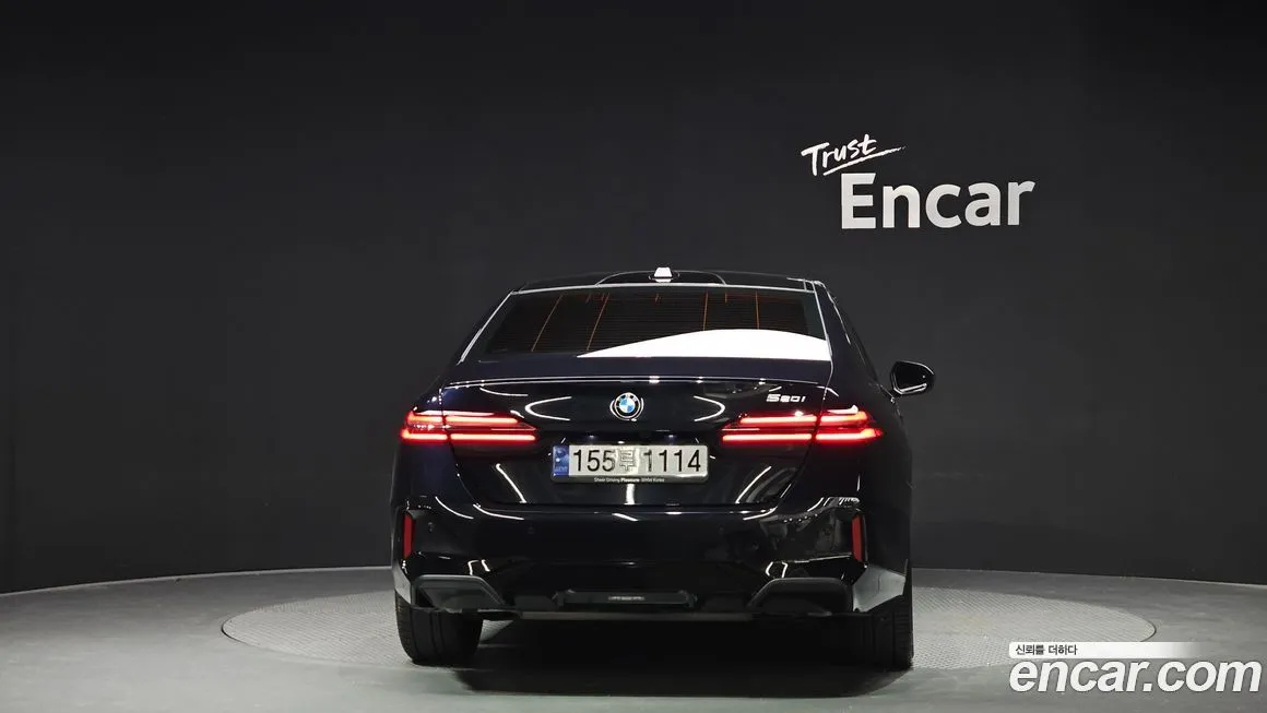 BMW 5-Series 2024 из KR, фото 4