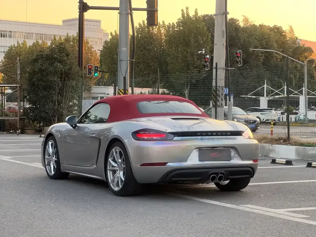 Porsche 718 2023 из CN, фото 6