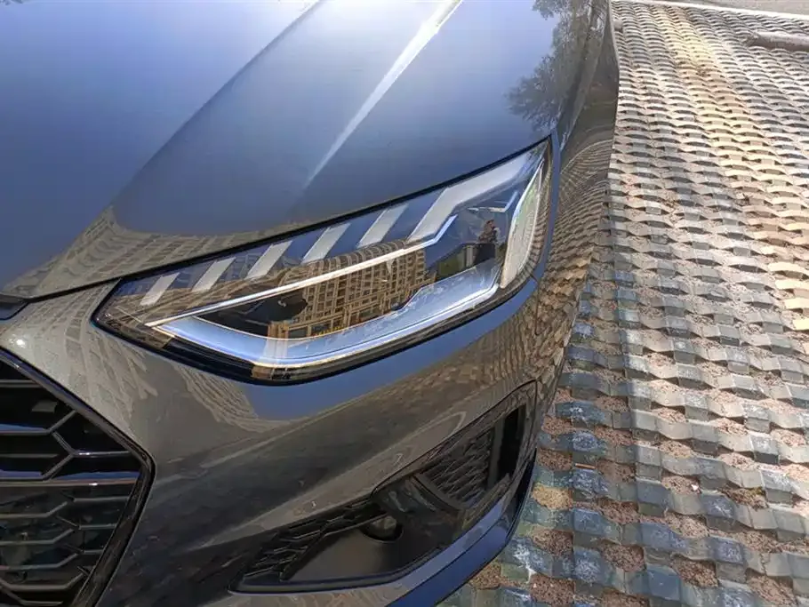 Audi A4L 2024 из CN, фото 5