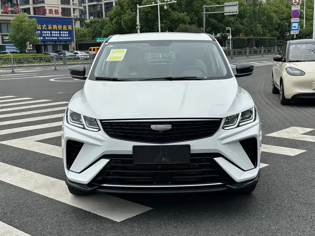 Geely Binyue 2025 из CN, фото 2