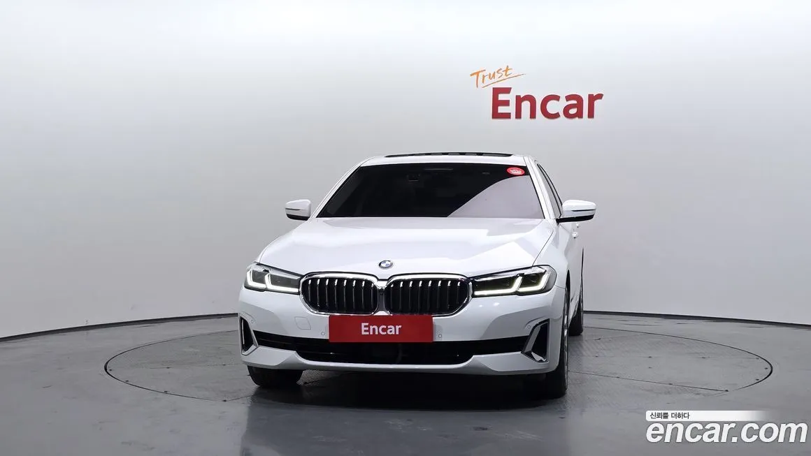 BMW 5-Series 2021 из KR, фото 3