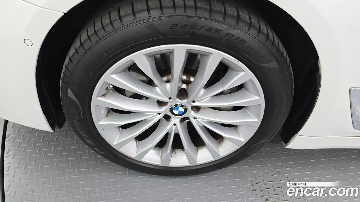 BMW 5-Series 2021 из KR, фото 5