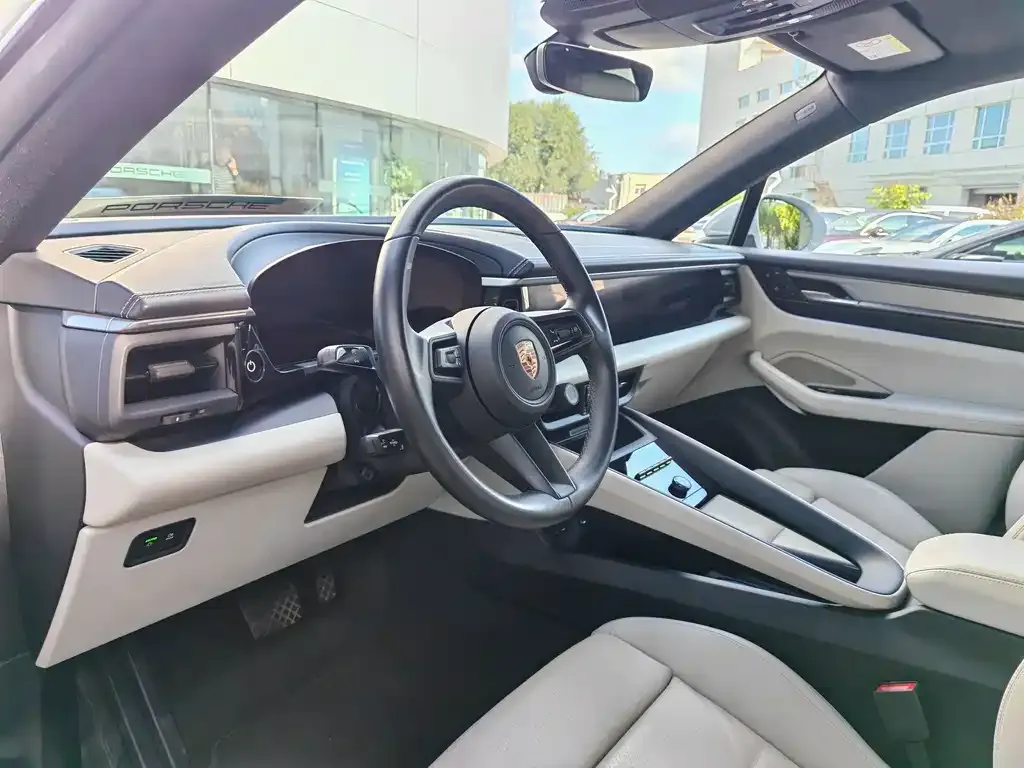 Porsche Macan EV 2024 из CN, фото 8