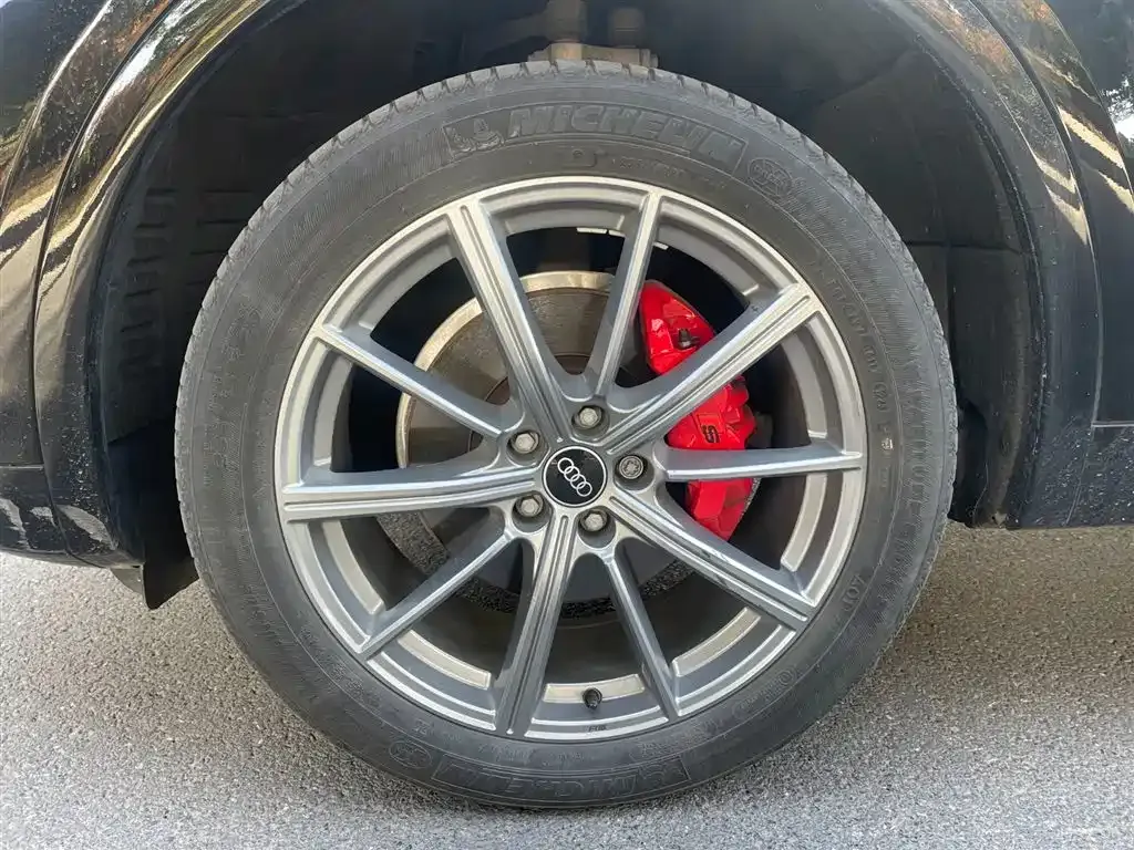 Audi Q5L 2023 из CN, фото 9
