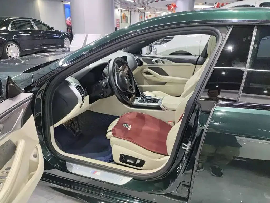 BMW 8 Series 2024 из CN, фото 3