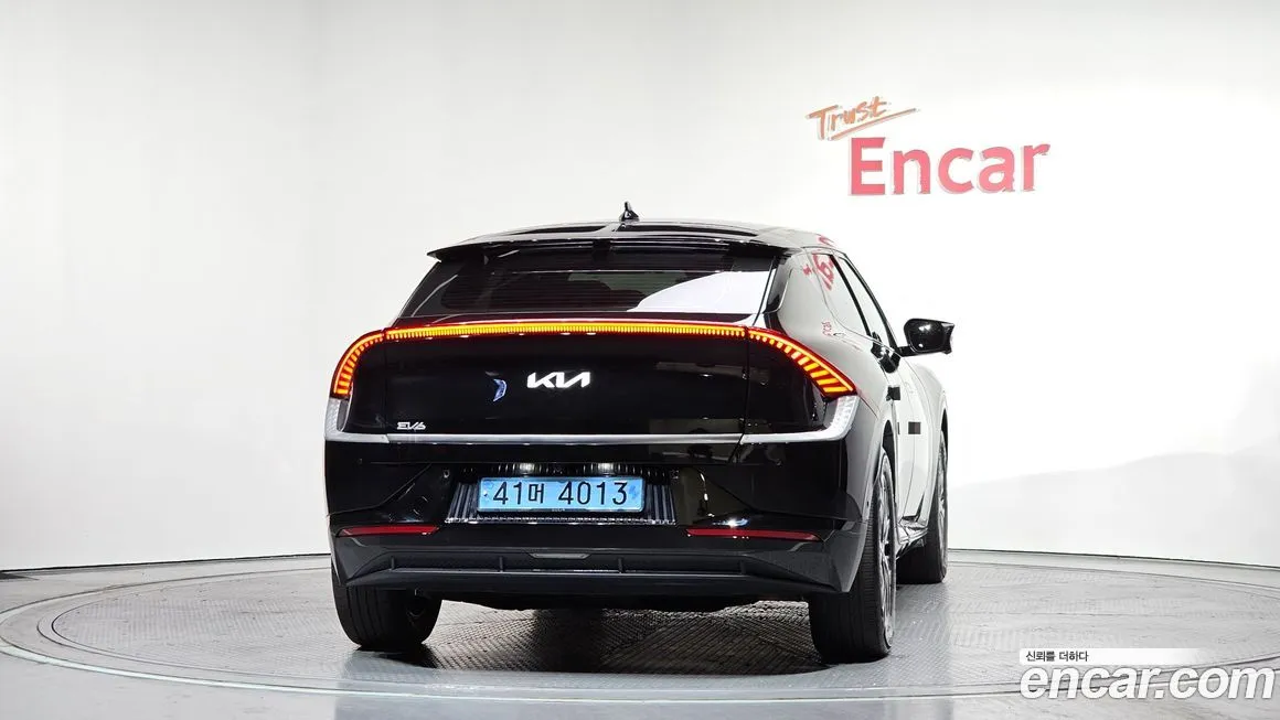 Kia EV6 2023 из KR, фото 4
