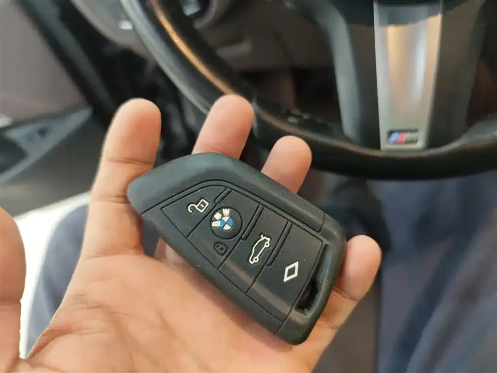 BMW 5 Series 2022 из CN, фото 9