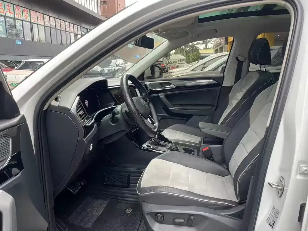 Volkswagen X 2021 из CN, фото 4