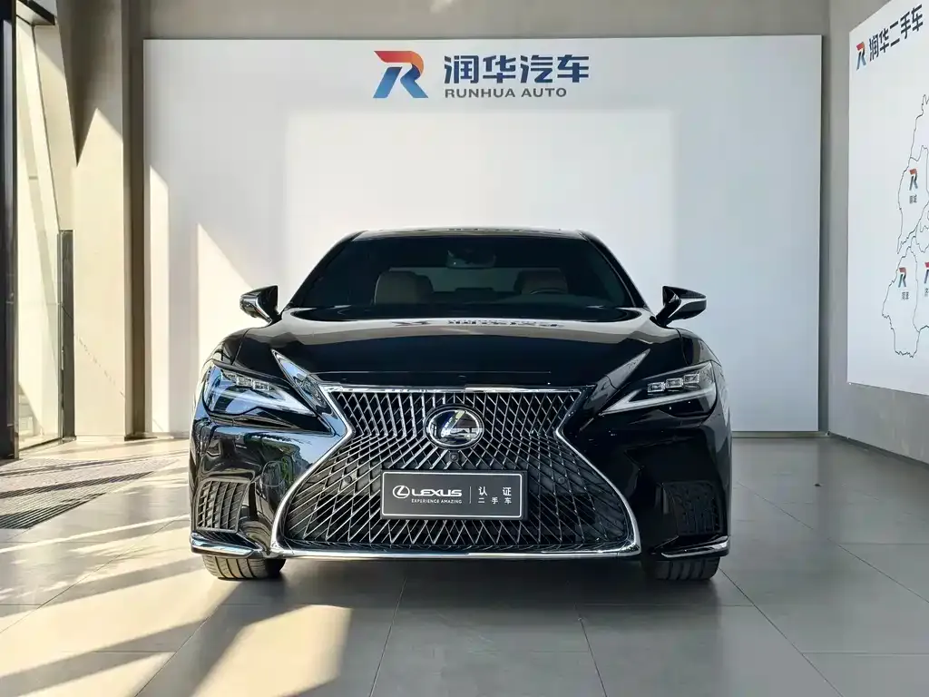 Lexus LS 2023 из CN, фото 2