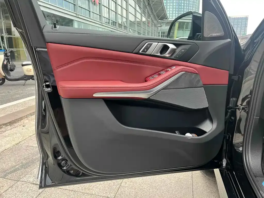 BMW X5 2025 из CN, фото 4