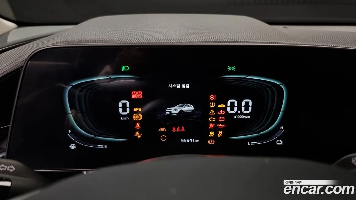 Kia Niro — фото 8