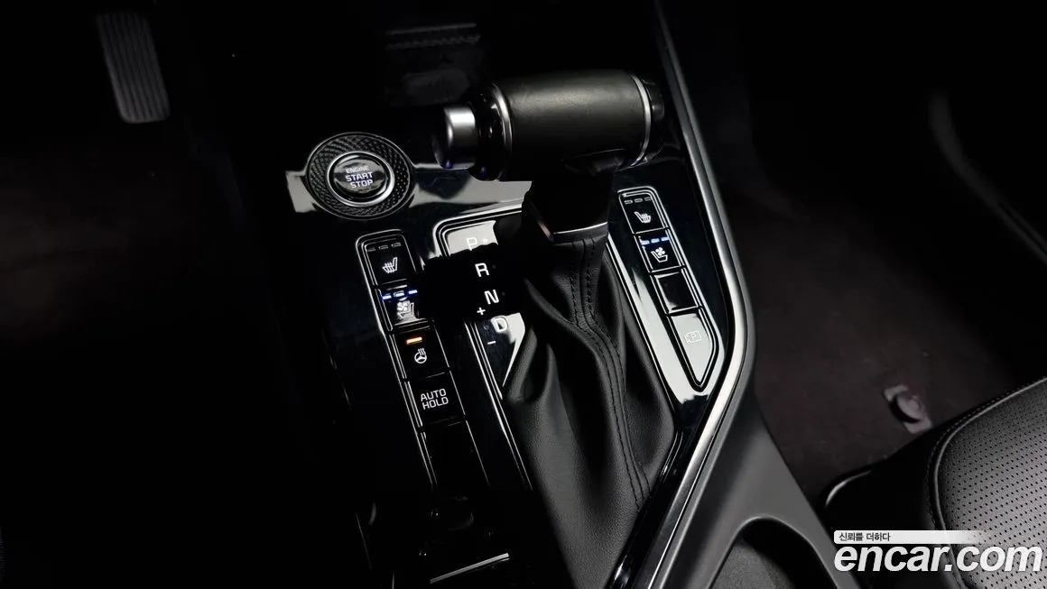 Kia Niro — фото 9