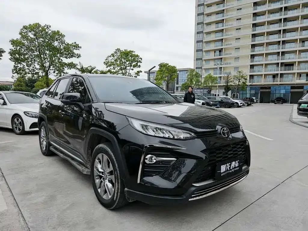Toyota Wildlander 2022 из CN, фото 2