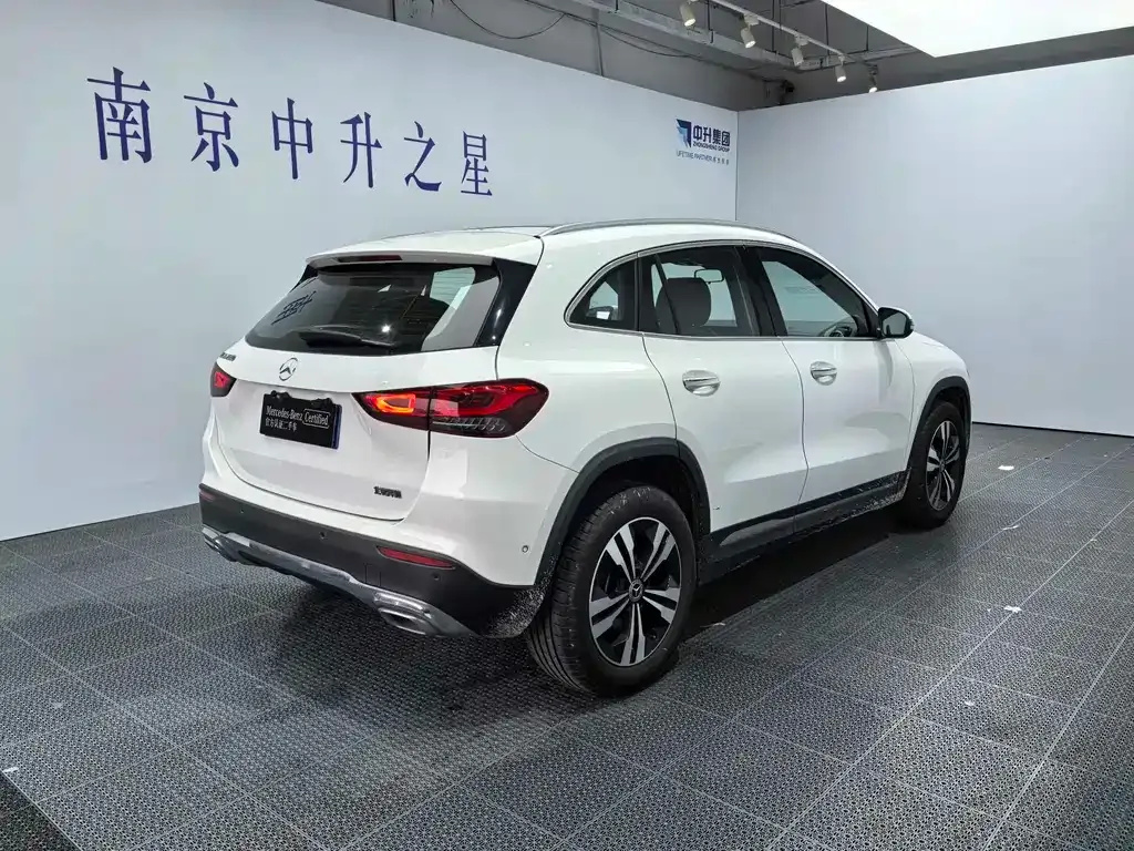 Mercedes-Benz GLA — фото 5