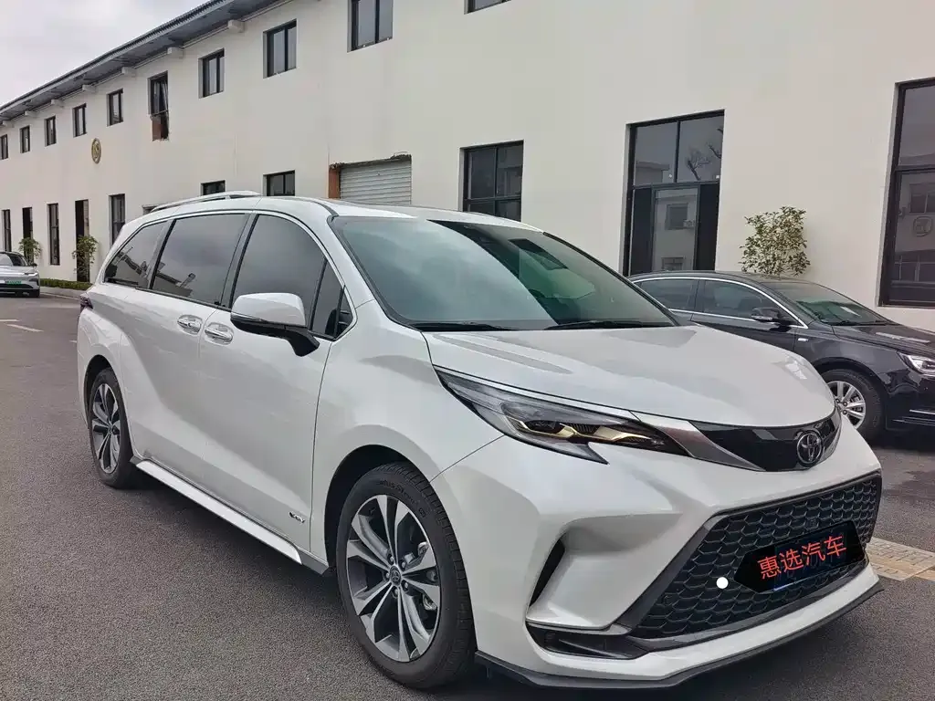 Toyota Granvia 2025 из CN, фото 3