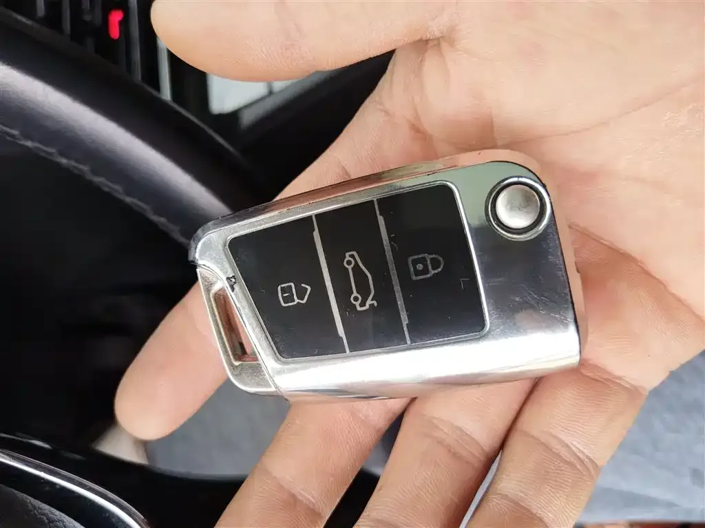 Volkswagen Lamando 2021 из CN, фото 9