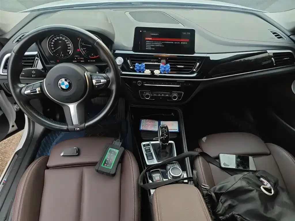 BMW 1 Series 2021 из CN, фото 10