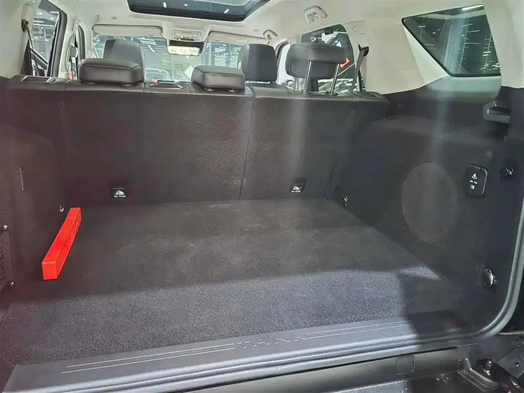 Tank 400 New Energy — фото 7