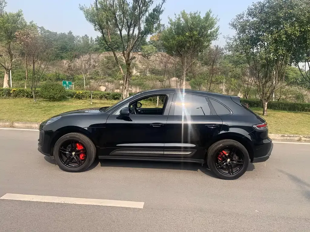 Porsche Macan 2024 из CN, фото 3
