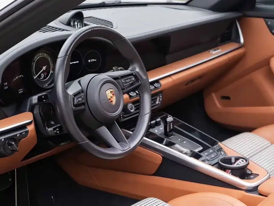 Porsche 911 2023 из CN, фото 8