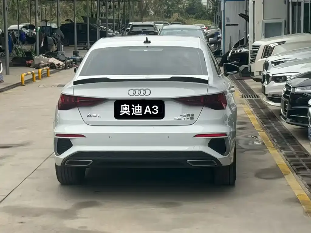 Audi A3 2022 из CN, фото 8