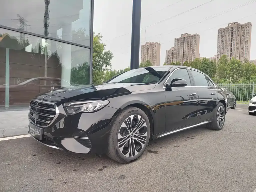 Mercedes-Benz E-Class 2025 из CN, фото 1