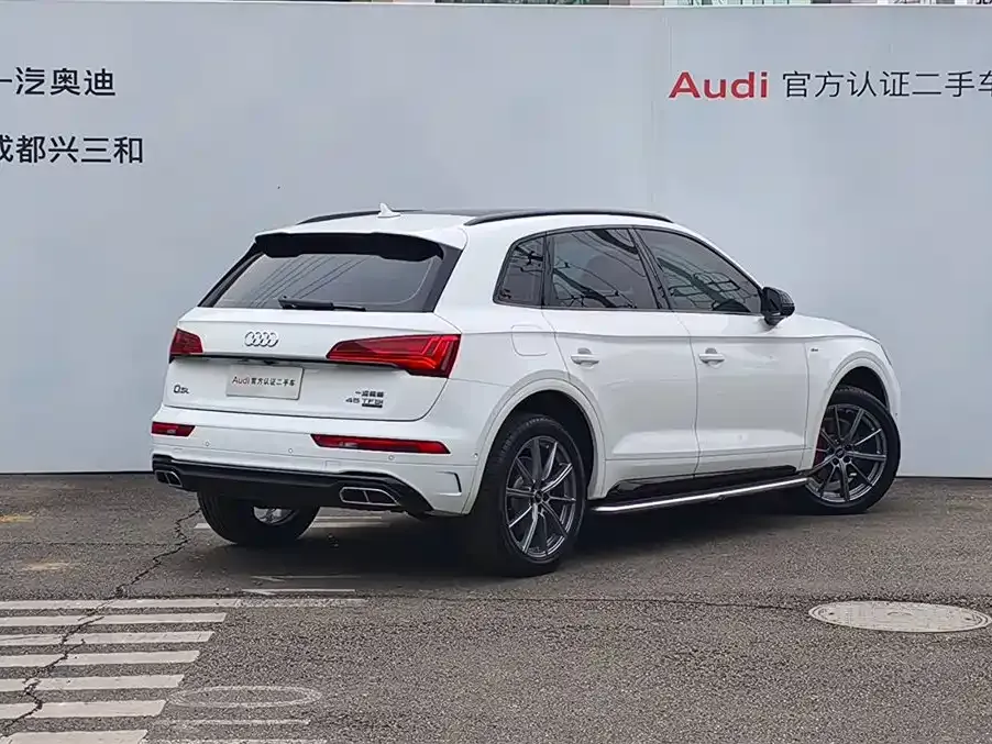Audi Q5L 2022 из CN, фото 4