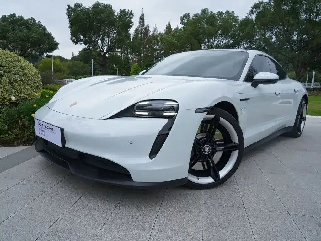 Porsche Taycan 2023 из CN, фото 1