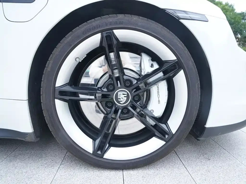 Porsche Taycan 2023 из CN, фото 8