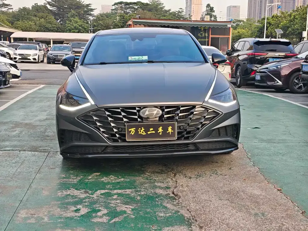 Hyundai Sonata 2022 из CN, фото 2