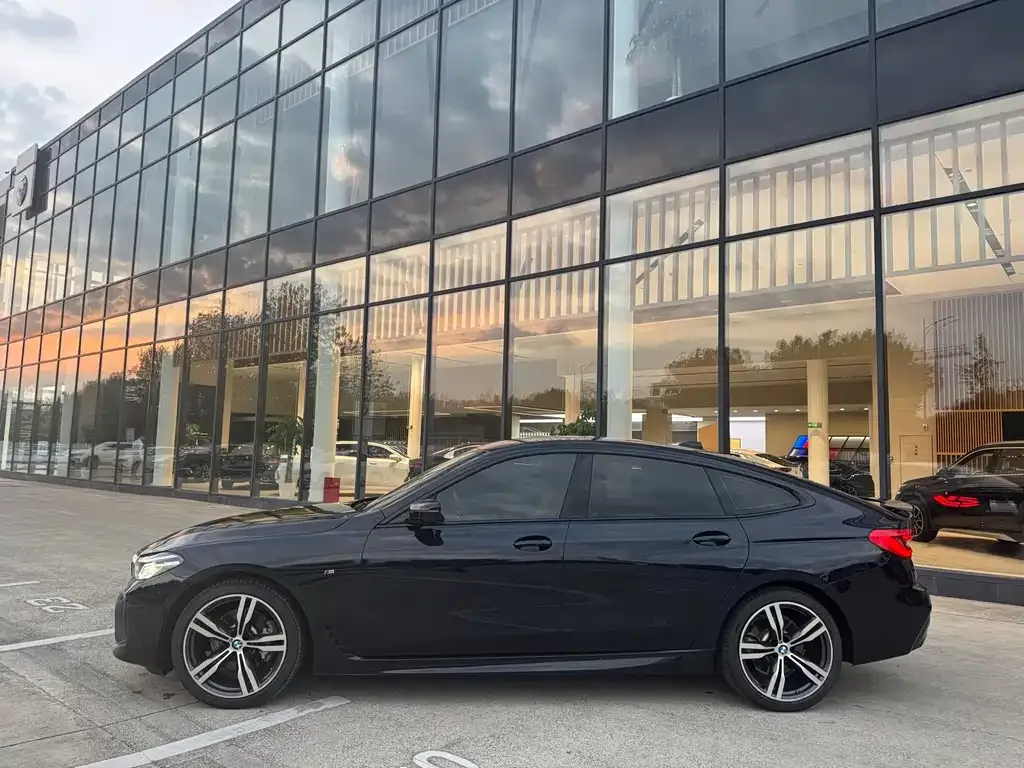 BMW 6 Series GT 2023 из CN, фото 3