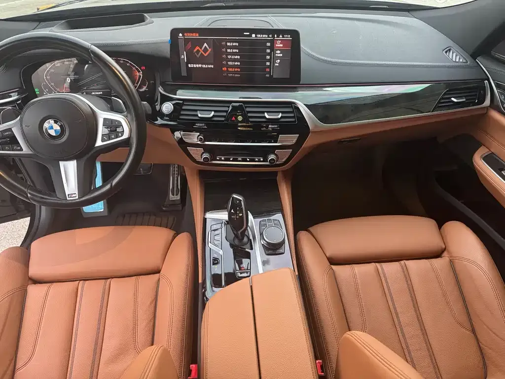 BMW 6 Series GT 2023 из CN, фото 9