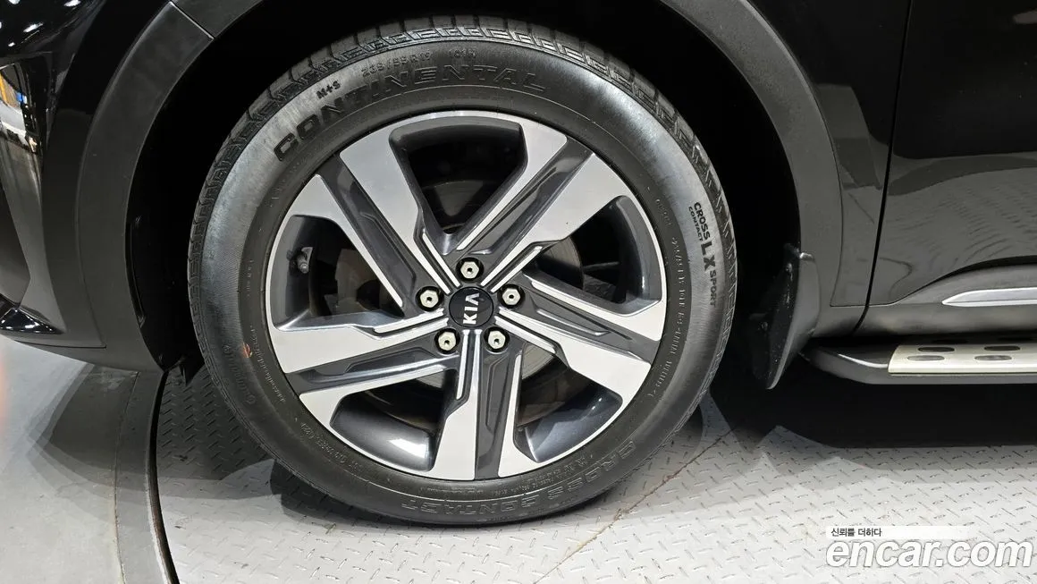Kia Sorento — фото 5