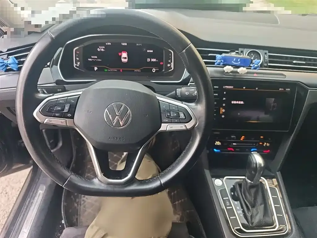 Volkswagen Magotan 2022 из CN, фото 3