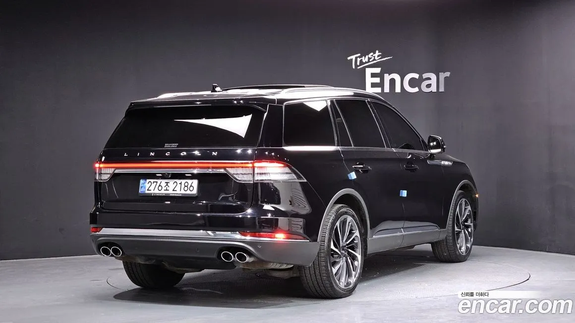 Lincoln Aviator — фото 2