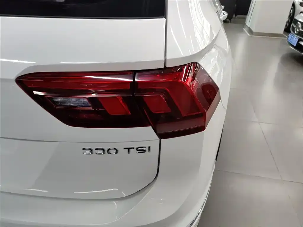 Volkswagen Tiguan L 2024 из CN, фото 8