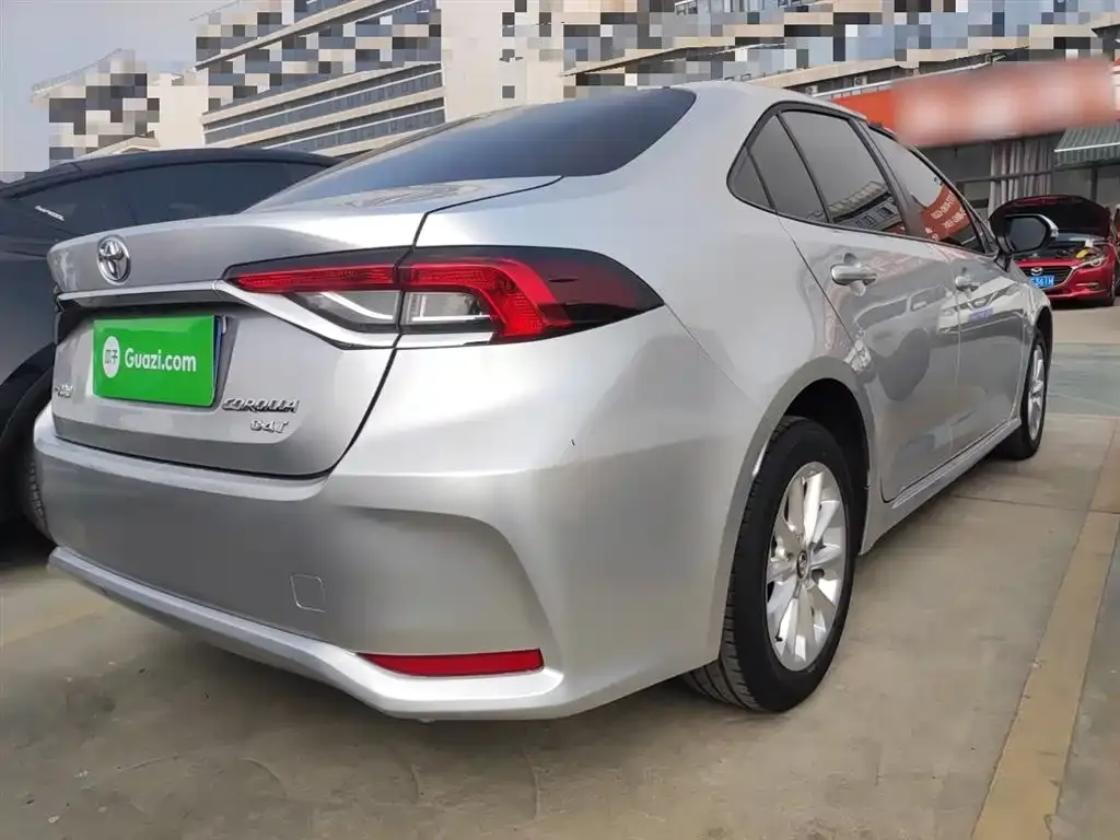Toyota Corolla 2023 из CN, фото 7