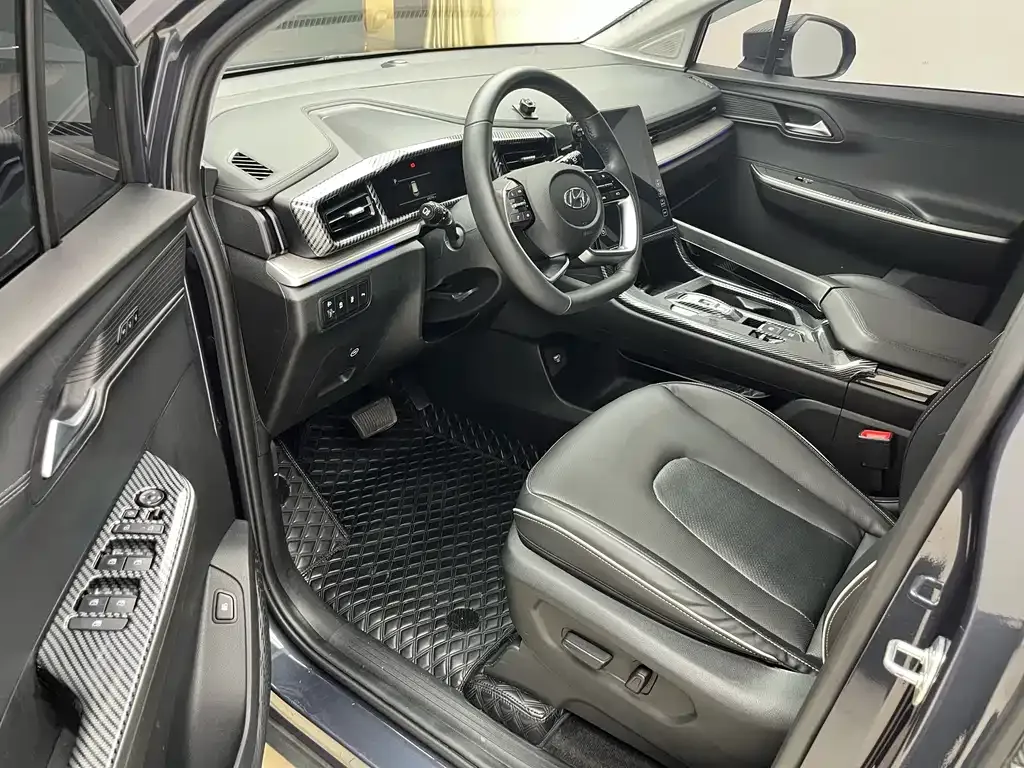 Hyundai Custo 2022 из CN, фото 8