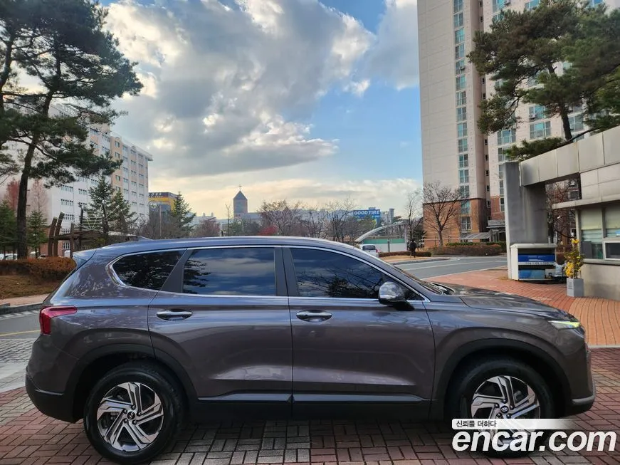 Hyundai Santafe 2023 из KR, фото 4
