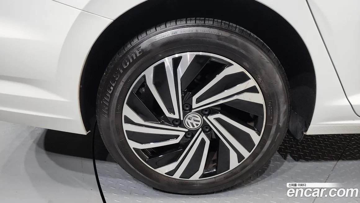 Volkswagen Jetta 2021 из KR, фото 5