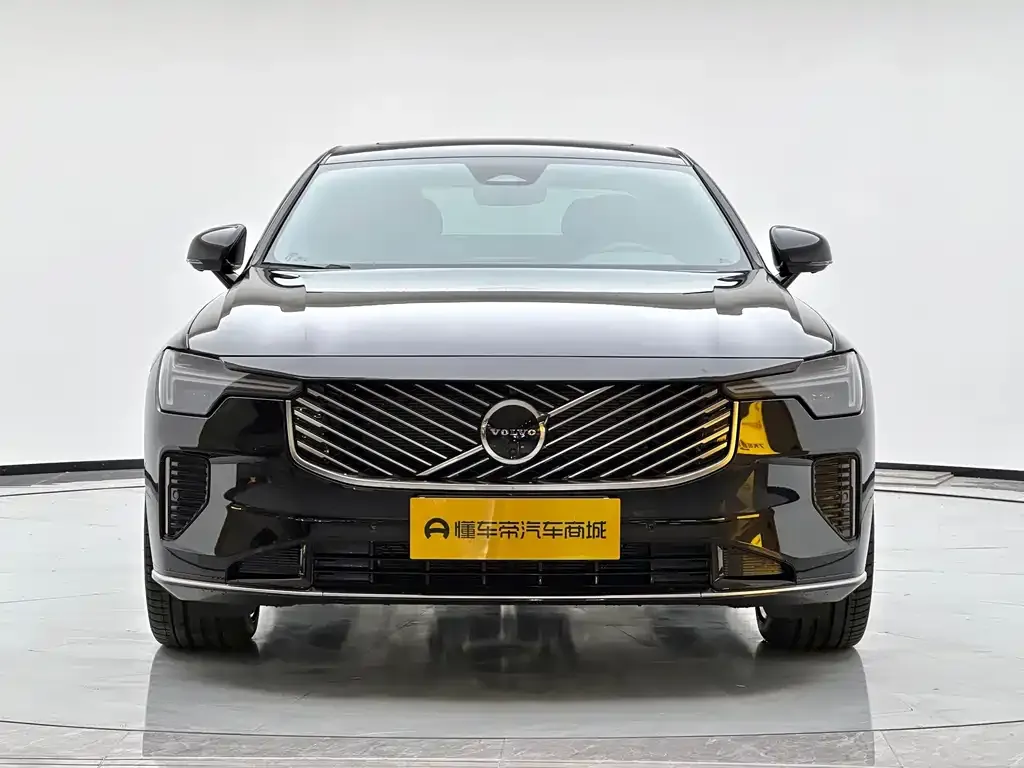 Volvo S90 — фото 2