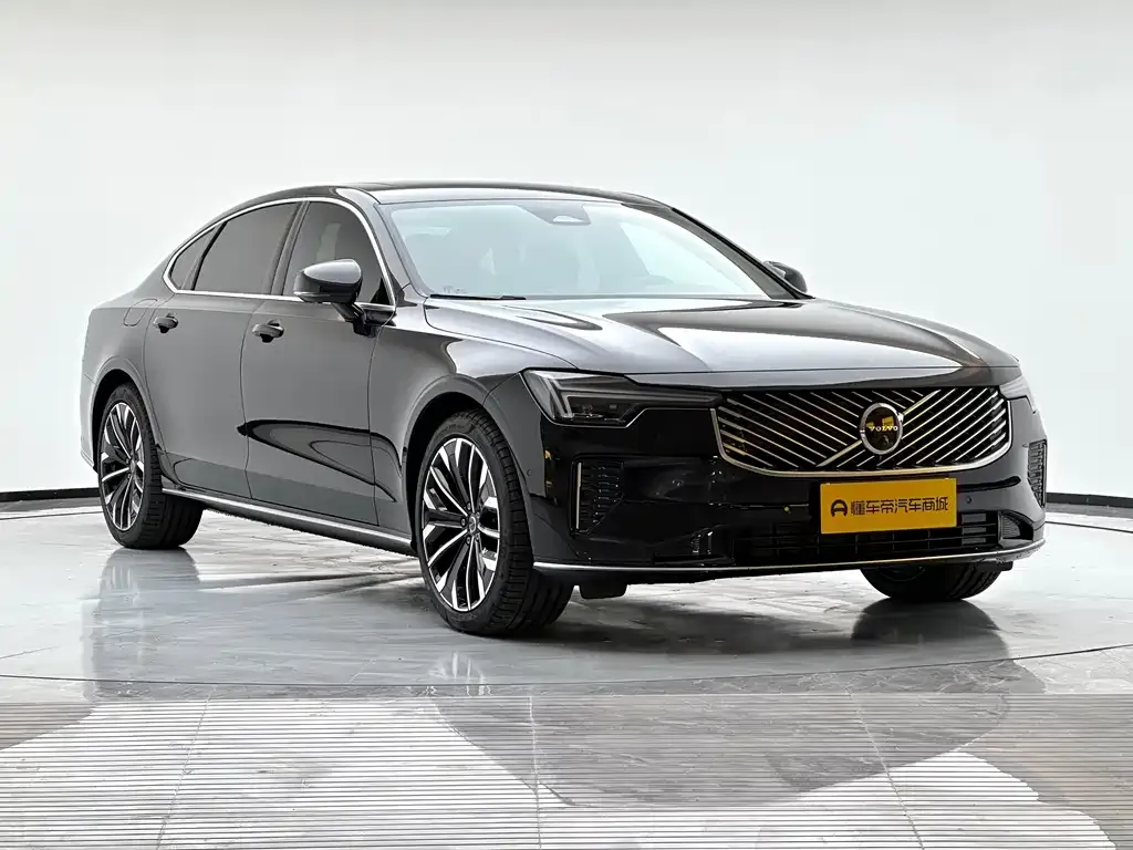 Volvo S90 — фото 3