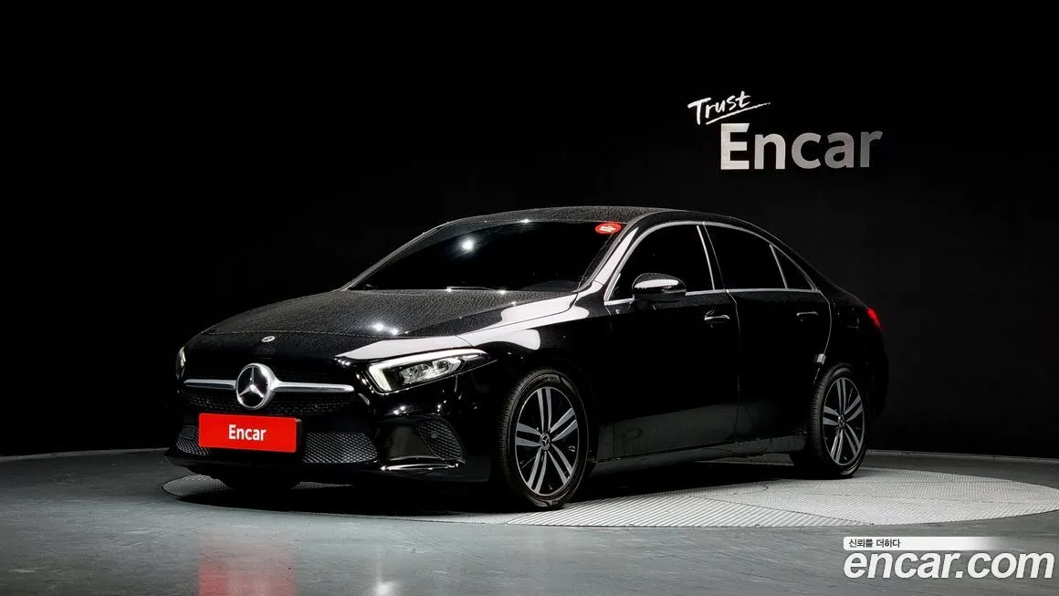 Mercedes-Benz A-Class — фото 1