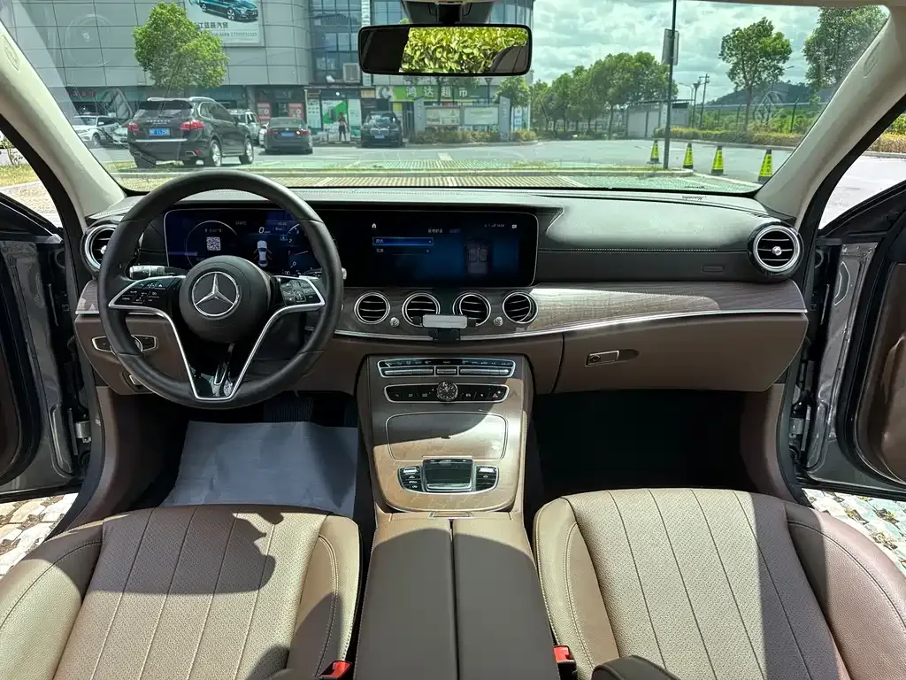 Mercedes-Benz E-Class 2022 из CN, фото 10