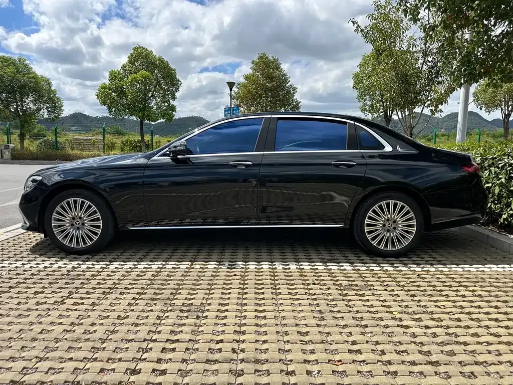 Mercedes-Benz E-Class 2022 из CN, фото 4