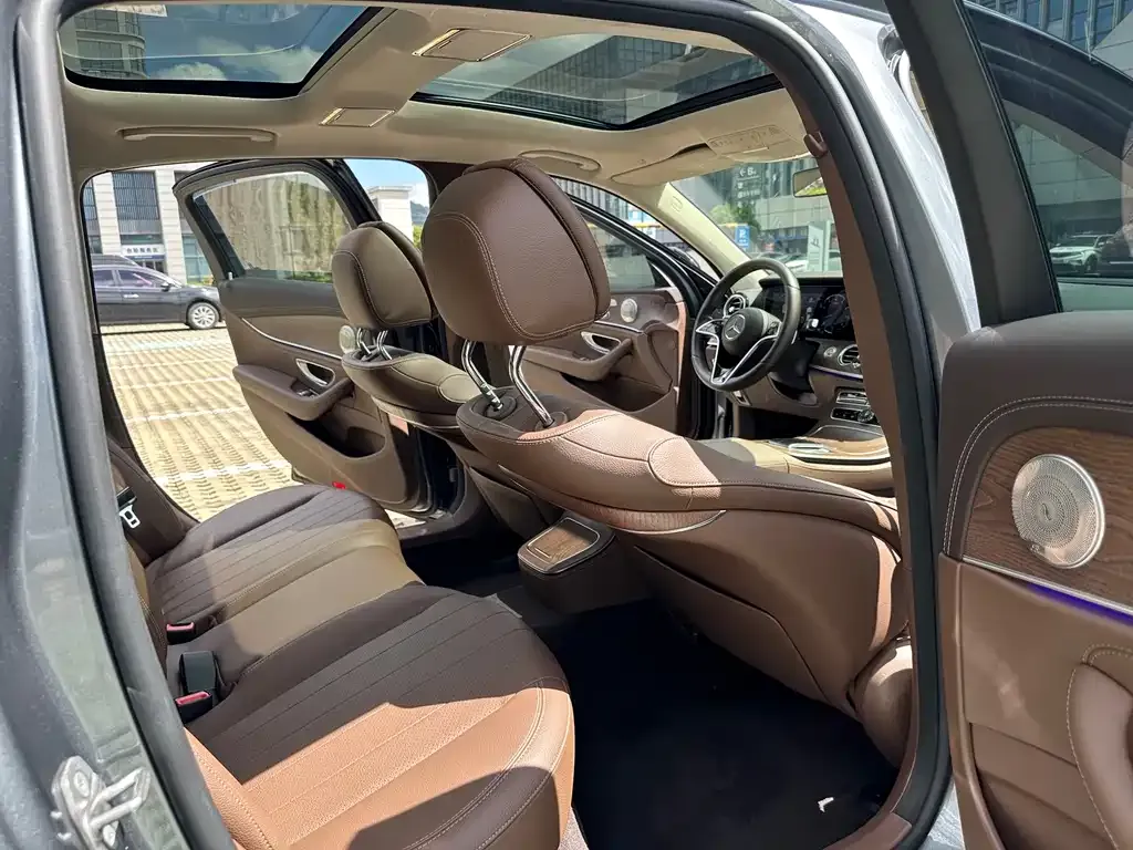 Mercedes-Benz E-Class 2022 из CN, фото 9